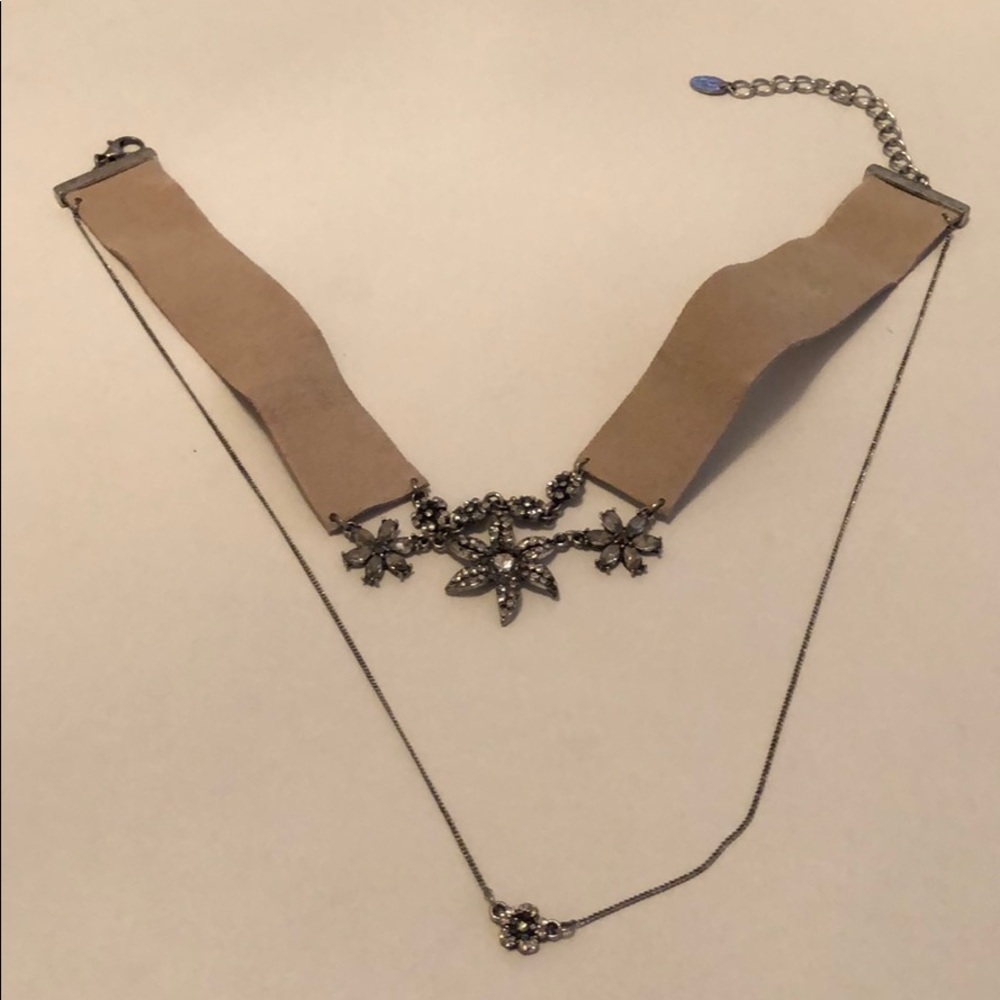 Zara Collection Mauve pink silver choker necklace